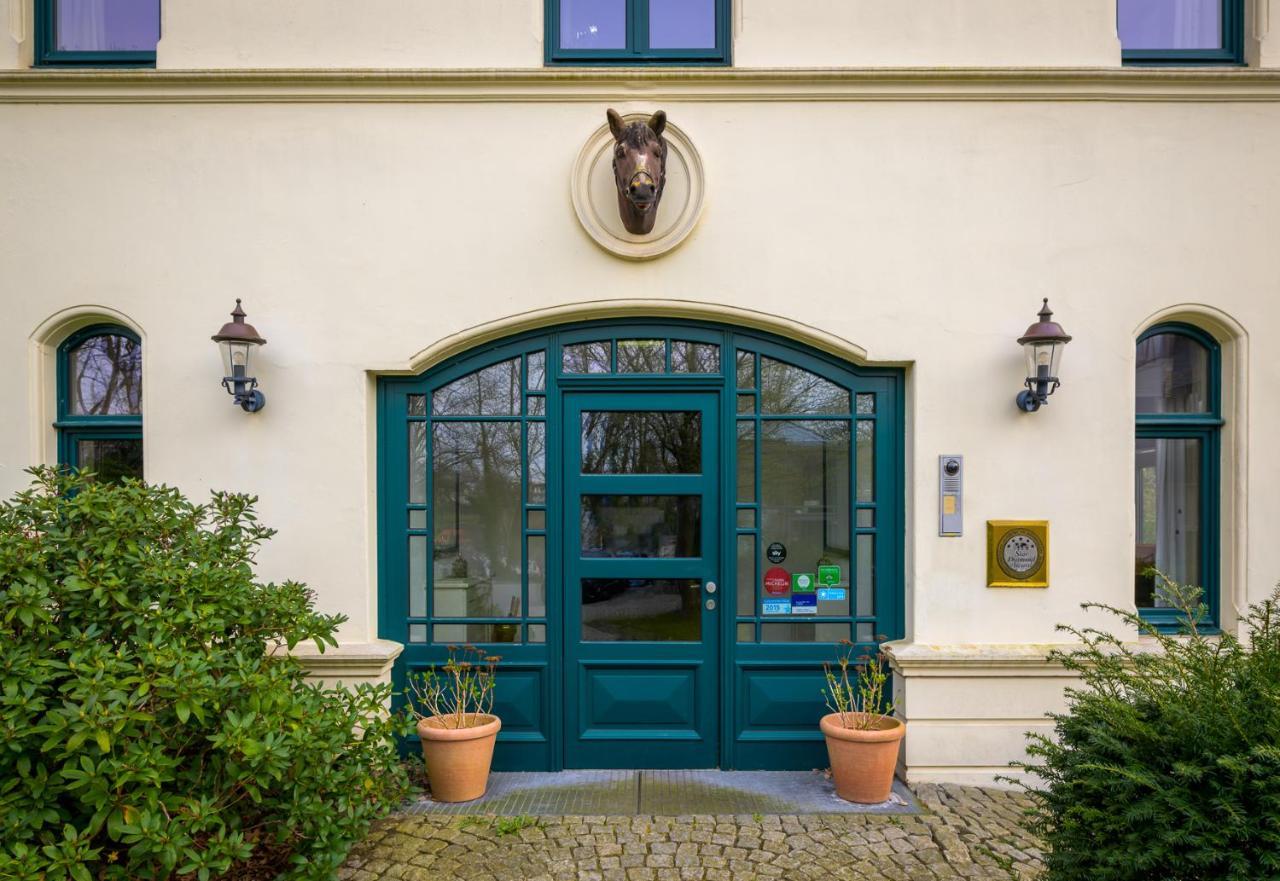 Remise Am Suellberg - Das Kleine Hotel Am Suellberg Hamburg Exterior foto