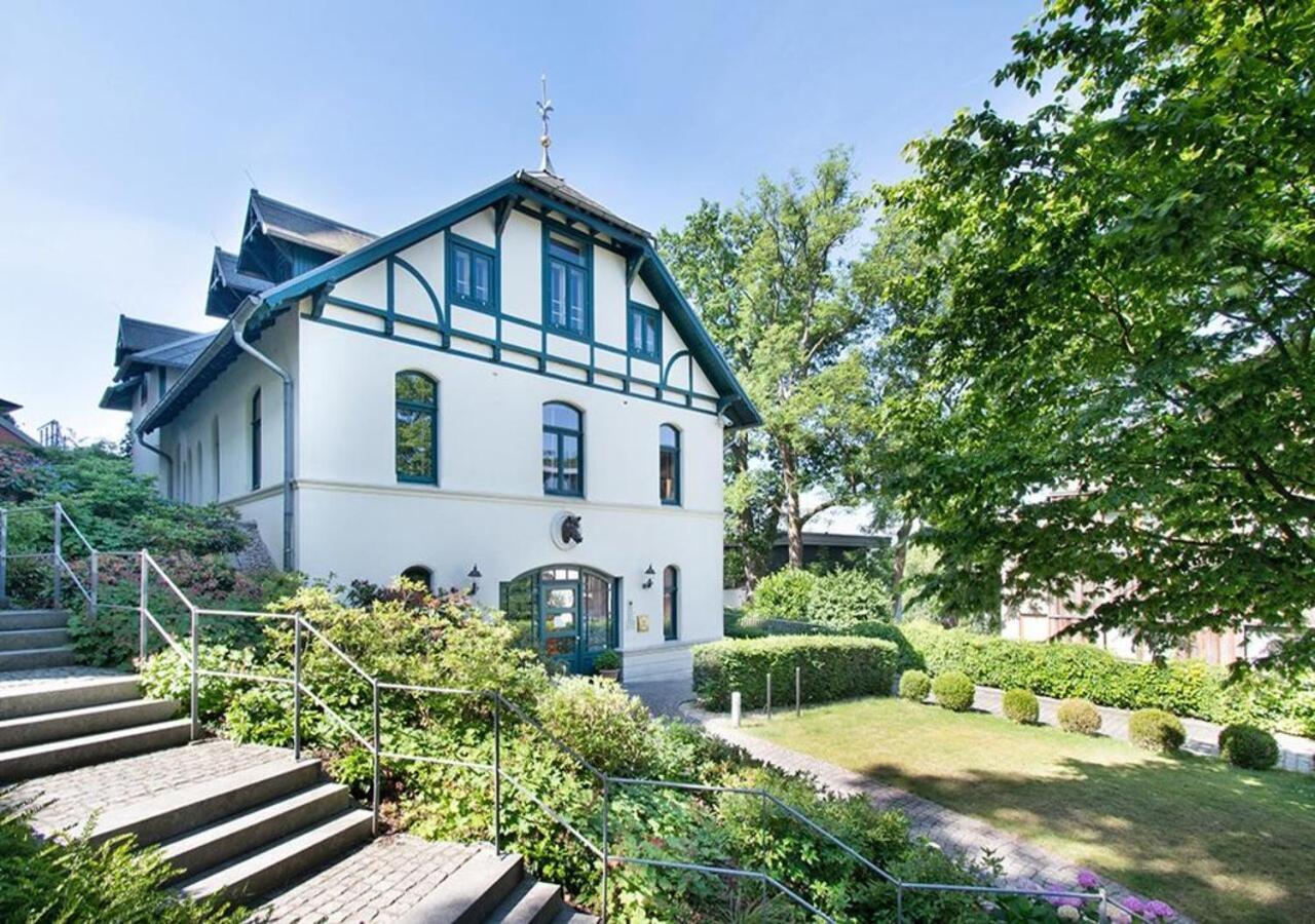 Remise Am Suellberg - Das Kleine Hotel Am Suellberg Hamburg Exterior foto